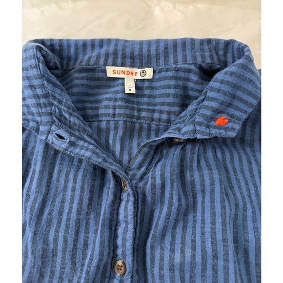 SUNDRY Blue Striped 1/4 Button Long Sleeve Collared Blouse Crochet Detail Size 0 - Picture 3 of 10